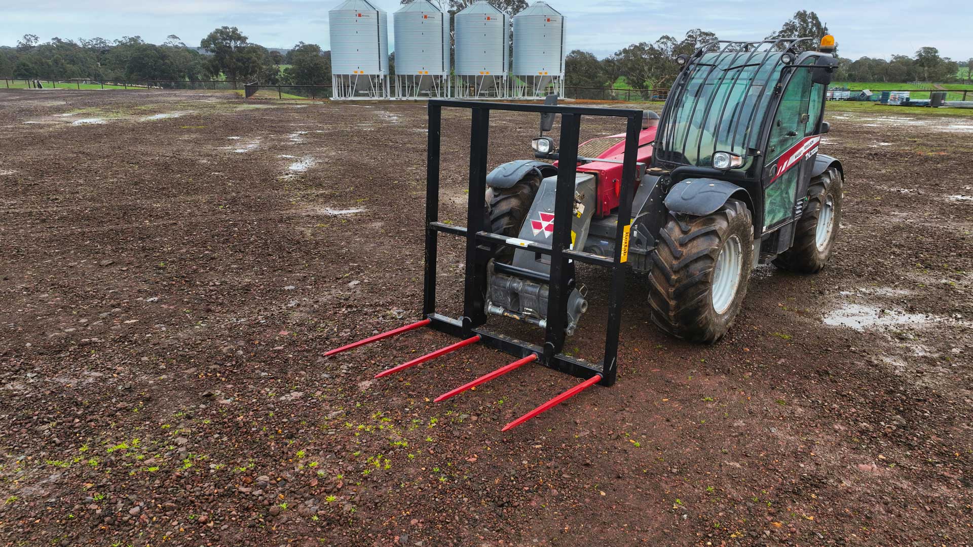 Massey Ferguson Hay Fork Massey Ferguson Hay Fork