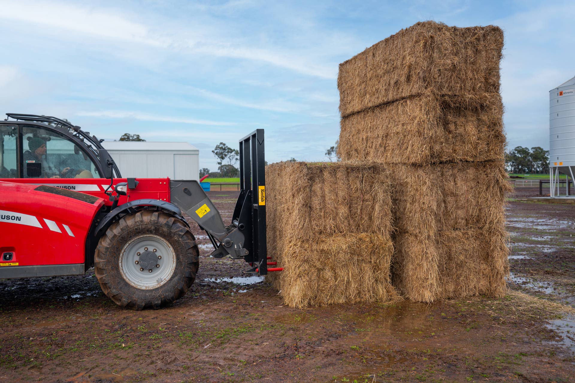 Massey Ferguson Hay Fork Massey Ferguson Hay Fork